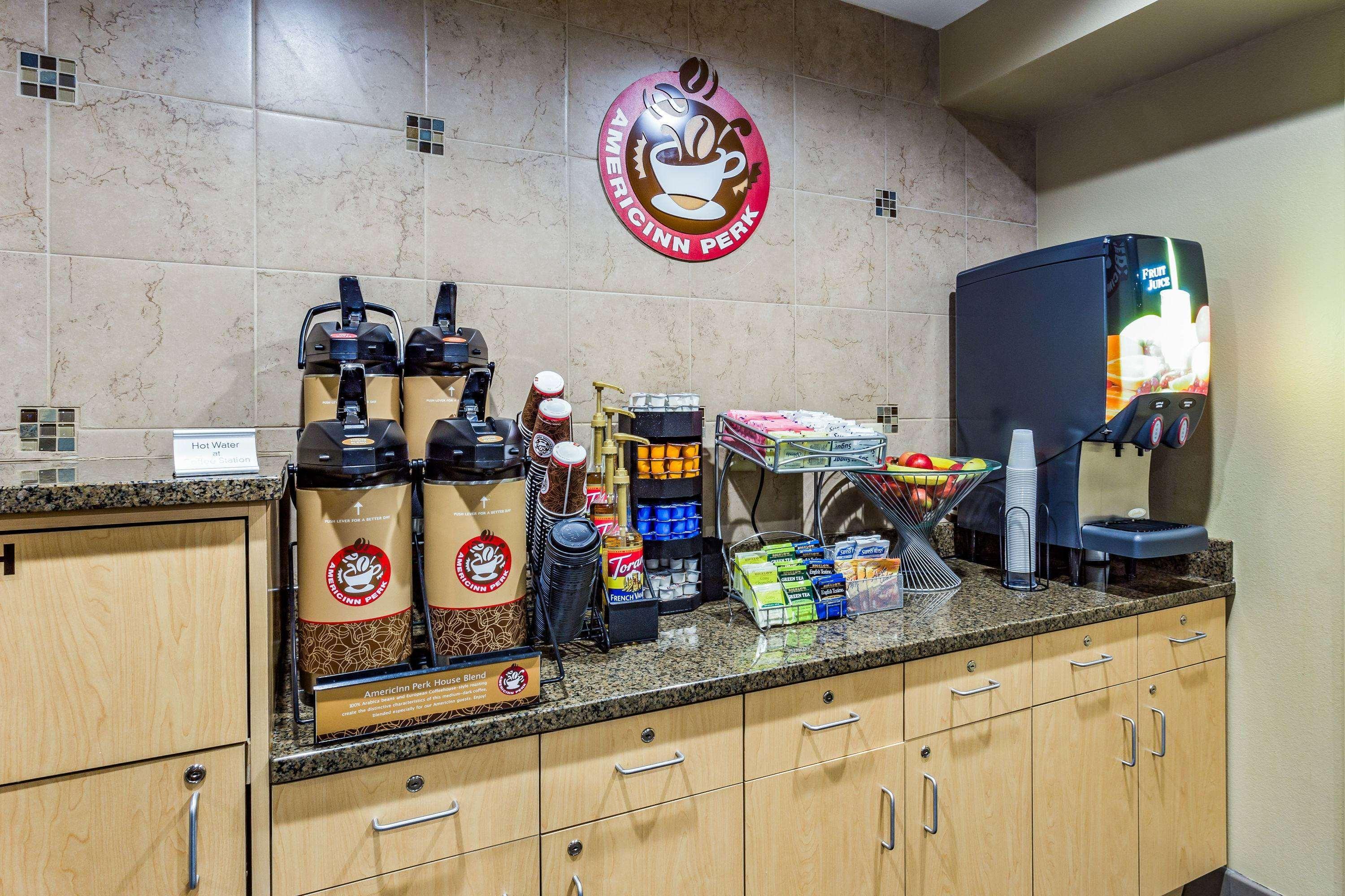 Americinn & Suites Burnsville, Mn Экстерьер фото