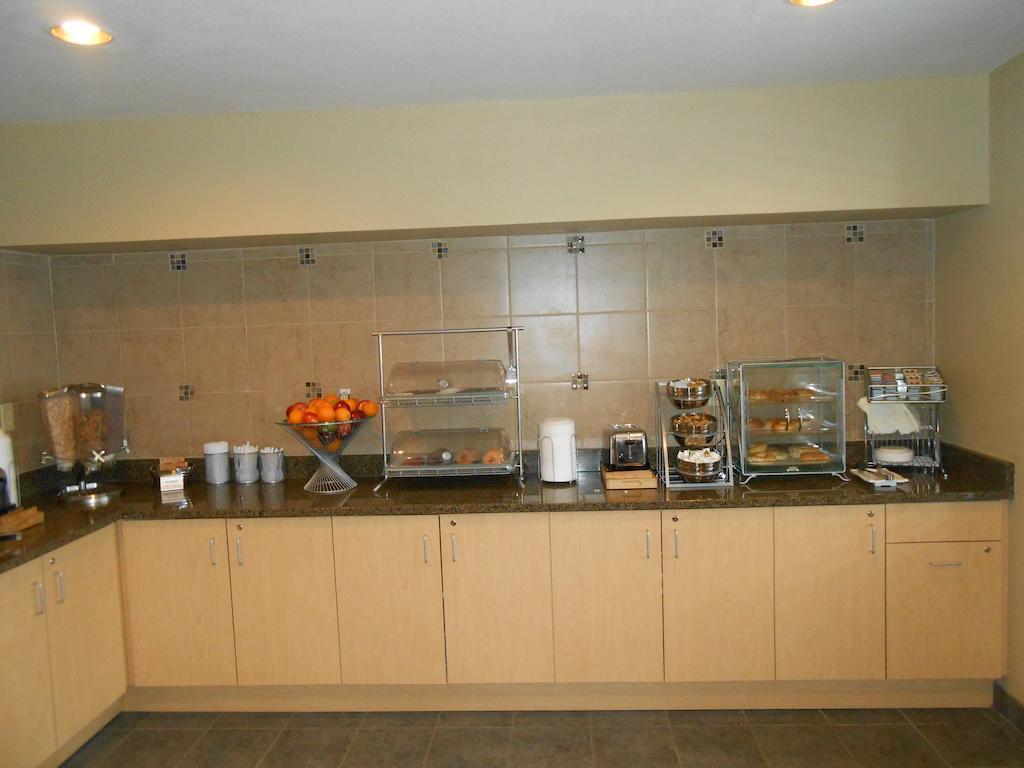 Americinn & Suites Burnsville, Mn Экстерьер фото
